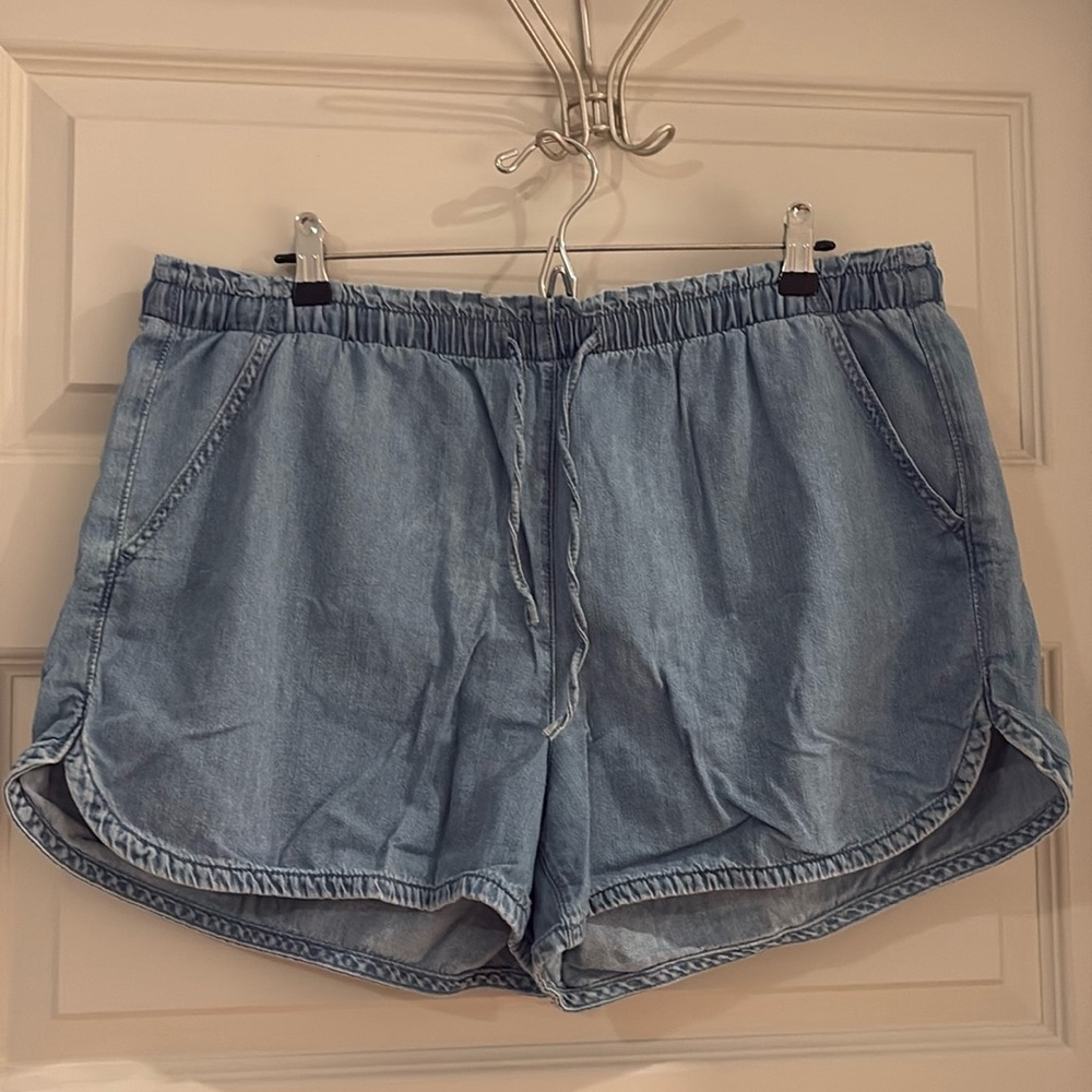 American Eagle XL Denim Linen Shorts